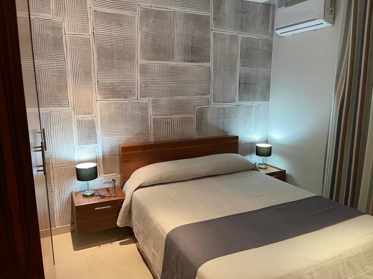 Deluxe Apartment With Pool In The Heart Of St Pauls Bay St. Paul's Bay Bagian luar foto