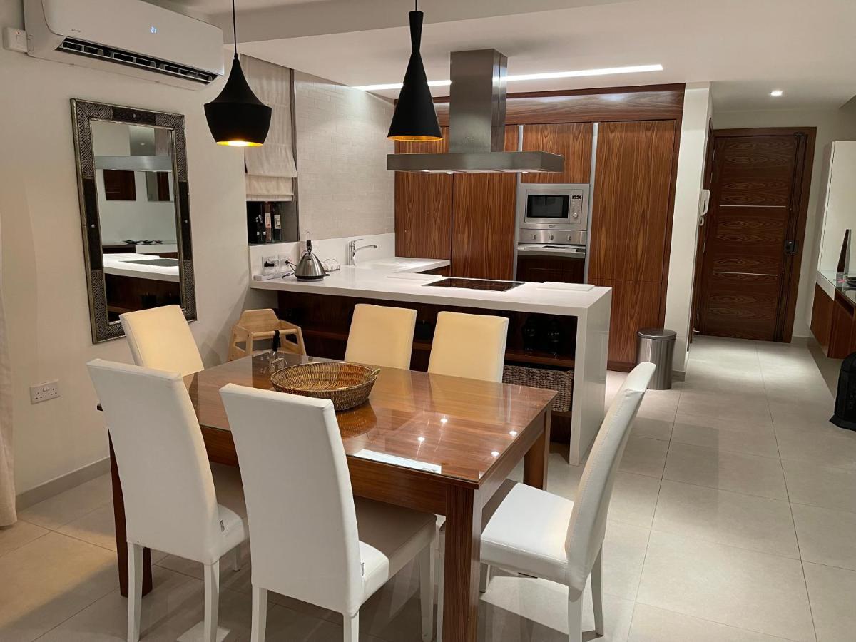 Deluxe Apartment With Pool In The Heart Of St Pauls Bay St. Paul's Bay Bagian luar foto