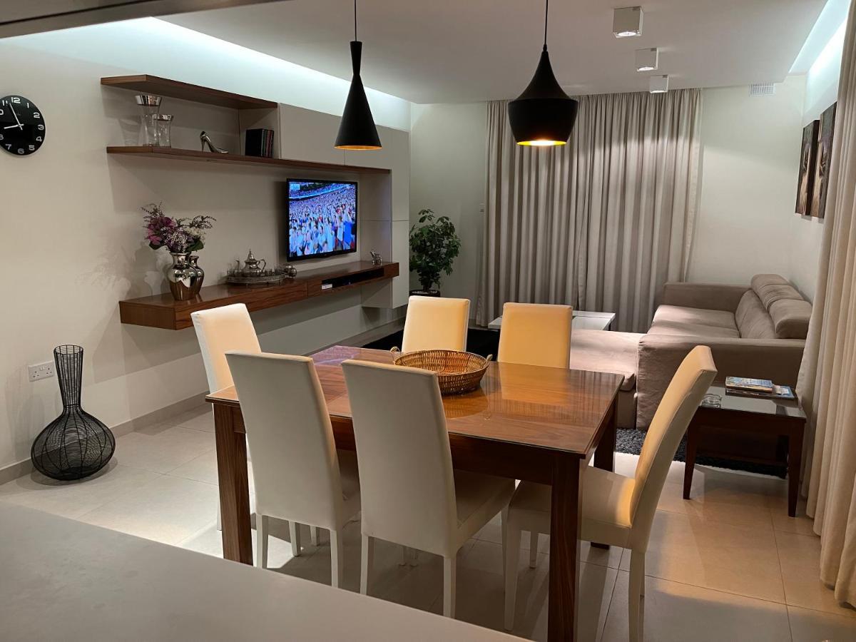 Deluxe Apartment With Pool In The Heart Of St Pauls Bay St. Paul's Bay Bagian luar foto